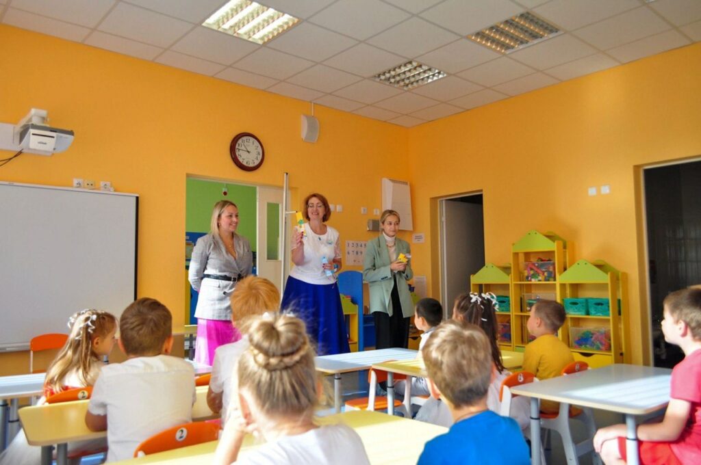 «47 экологических активностей для 47 региона»: «зеленый раздел» открылся в библиотеке детского сада в поселке Усть-Луга