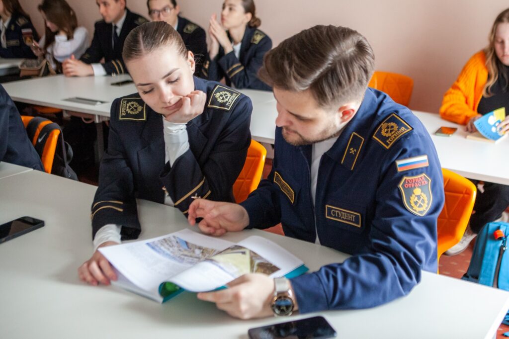 ВООП и «РусХимАльянс» организовали профориентационные встречи со студентами-экологами