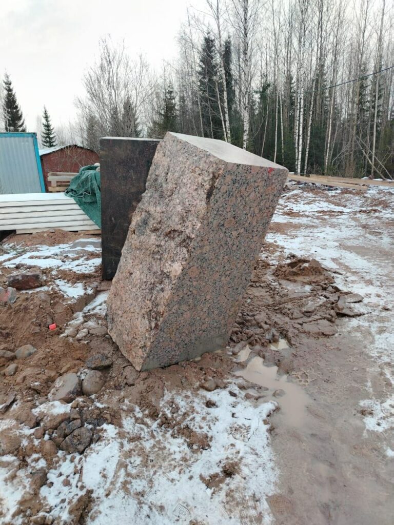 Геопарк «Саблинские водопады»: как выглядит коллекция гранитов?